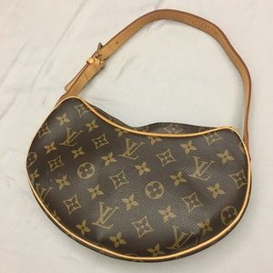 Louis Vuitton Monogram Croissant